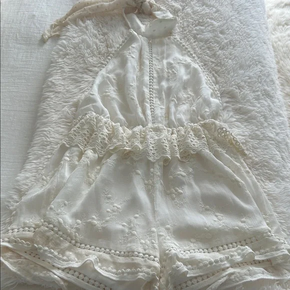 Zimmermann Ivory silk Lace Playsuit US6-8 backless design halter top neck *Flaws - Picture 1 of 16